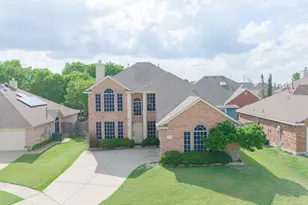 3415 Carnation Ct, Grand Prairie, TX 75052 - Photo 7