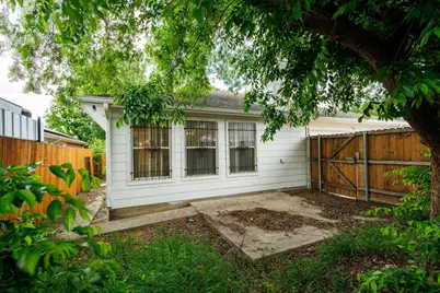 7133 Amber Drive, Dallas, TX 75241 - Photo 23