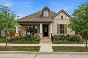 4817 Beaver Creek Dr, Arlington, TX 76005 - Photo 1
