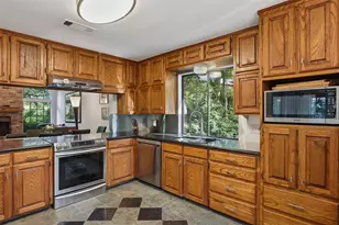 1945 Bluebird Ave, Fort Worth, TX 76111 - Photo 15