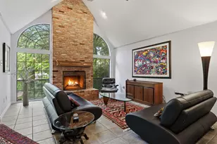 1945 Bluebird Ave, Fort Worth, TX 76111 - Photo 3