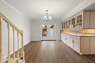 370 Westview Terrace, Arlington, TX 76013 - Photo 11