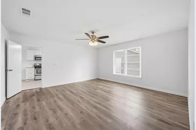 418 Russel Street, White Settlement, TX 76108 - Photo 13