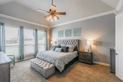 1173 Durango Springs Drive, Fort Worth, TX 76052 - Photo 13