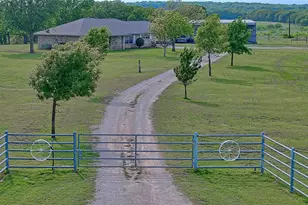 4316 Leona Rd, Bowie, TX 76230 - Photo 35