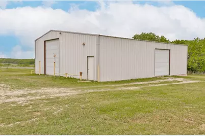 4316 Leona Road, Bowie, TX 76230 - Photo 23