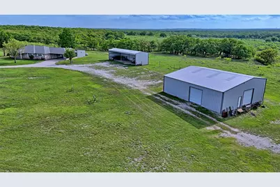 4316 Leona Road, Bowie, TX 76230 - Photo 29