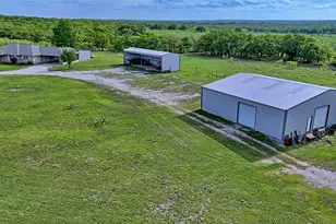 4316 Leona Rd, Bowie, TX 76230 - Photo 29