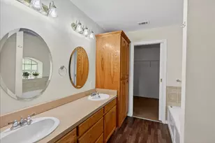 6431 Payne Springs Pl, Mabank, TX 75156 - Photo 17