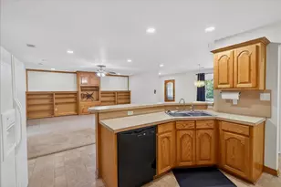 6431 Payne Springs Pl, Mabank, TX 75156 - Photo 13