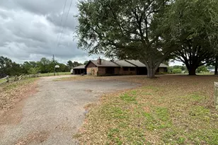 14070 Co Rd 3520, Brownsboro, TX 75756 - Photo 1