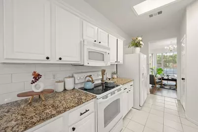 4805 Parkmount Drive, Fort Worth, TX 76137 - Photo 9