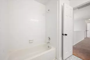 4805 Parkmount Dr, Fort Worth, TX 76137 - Photo 29