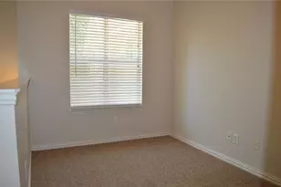500 Kingscote Ct, Arlington, TX 76010 - Photo 7