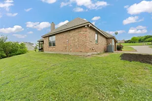439 Stone Mountain, Cresson, TX 76035 - Photo 5