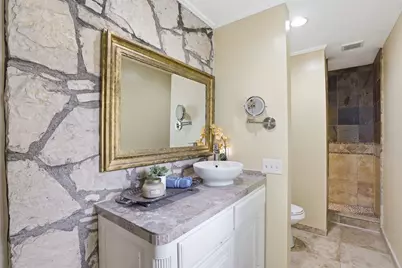 309 N Travis Street, Granbury, TX 76048 - Photo 17