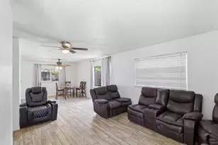2729 Posey Dr, Irving, TX 75062 - Photo 13