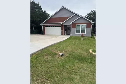 1014 Scenic Drive, Granbury, TX 76048 - Photo 1