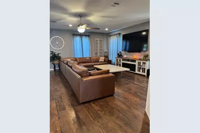 1014 Scenic Drive, Granbury, TX 76048 - Photo 19