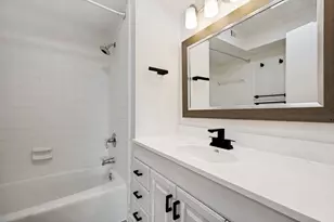 3636 Hopetown Dr, Dallas, TX 75229 - Photo 23