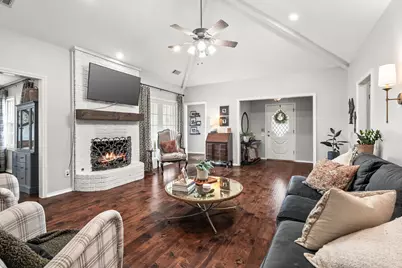 3809 Kelly Boulevard, Carrollton, TX 75007 - Photo 9