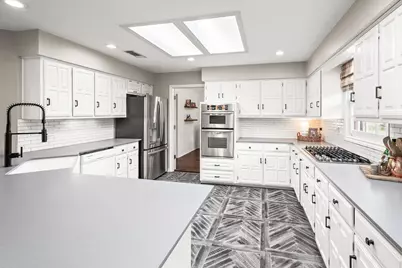 3809 Kelly Boulevard, Carrollton, TX 75007 - Photo 17