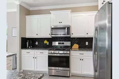 5608 King Court, Fort Worth, TX 76112 - Photo 11