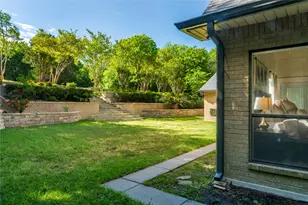 1254 Whispering Oaks Dr, DeSoto, TX 75115 - Photo 31