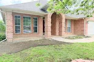 5800 Table Rock Dr, Fort Worth, TX 76131 - Photo 3