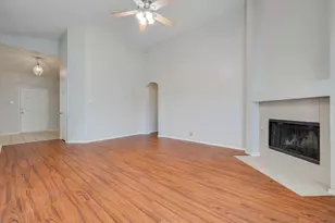 1405 Cedar Springs Dr, Allen, TX 75002 - Photo 7