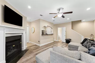 4102 Buena Vista Street #10, Dallas, TX 75204 - Photo 3