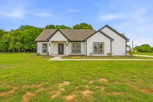 6106 Moose Dr, Granbury, TX 76048 - Photo 3