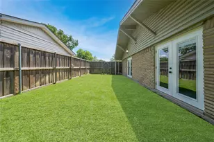 1305 Savannah Dr, Irving, TX 75062 - Photo 17