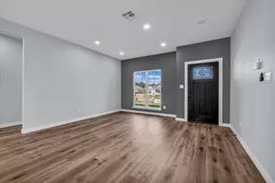 308 Crye Cir, Robinson, TX 76706 - Photo 5