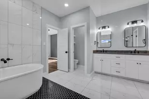308 Crye Cir, Robinson, TX 76706 - Photo 21
