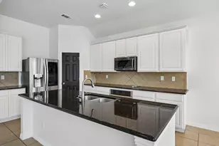 1420 Meadowlakes Dr, Azle, TX 76020 - Photo 13