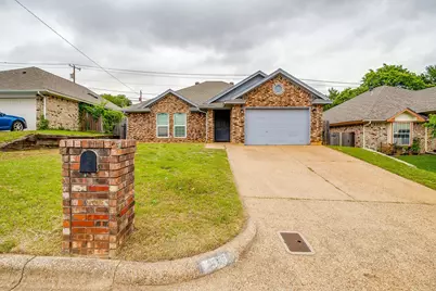 7501 Little Rock Lane, Fort Worth, TX 76120 - Photo 1