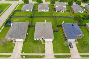 1516 Shady Shores Dr, Glenn Heights, TX 75154 - Photo 29