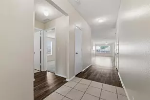 1516 Shady Shores Dr, Glenn Heights, TX 75154 - Photo 7