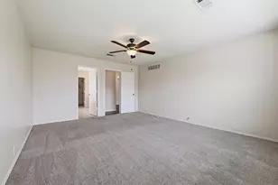 1516 Shady Shores Dr, Glenn Heights, TX 75154 - Photo 17