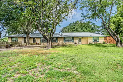 7821 N State Highway 34, Oak Ridge, TX 75161 - Photo 1