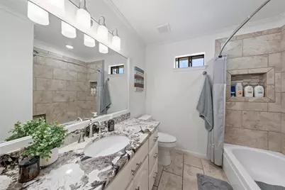 216 Hillside Drive, Hewitt, TX 76643 - Photo 15