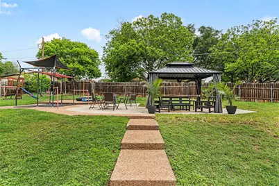 216 Hillside Drive, Hewitt, TX 76643 - Photo 27