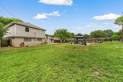216 Hillside Drive, Hewitt, TX 76643 - Photo 31