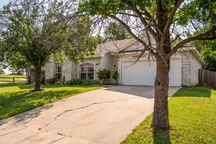 211 Arthur Dr, Kennedale, TX 76060 - Photo 3