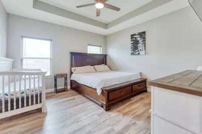 113 Smith, Tioga, TX 76271 - Photo 5
