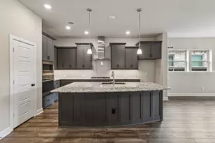 4717 Beaver Creek Dr, Arlington, TX 76005 - Photo 3