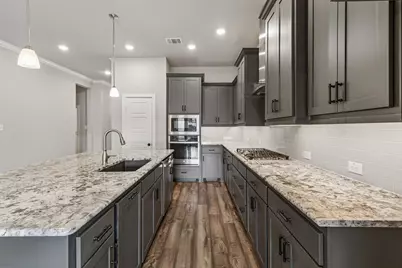 4717 Beaver Creek Drive, Arlington, TX 76005 - Photo 5