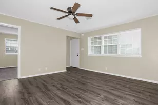 508 W Baylor St, Ennis, TX 75119 - Photo 9