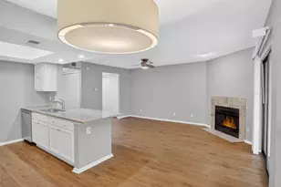 2505 Wedglea Dr, Dallas, TX 75211 - Photo 9